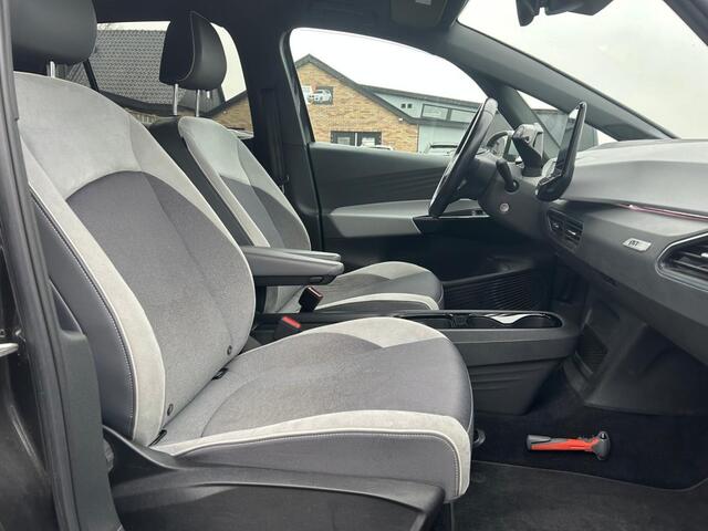 Volkswagen ID.3 FIRST PLUS 58 KWH, Xenon, Apple Carplay, Camera