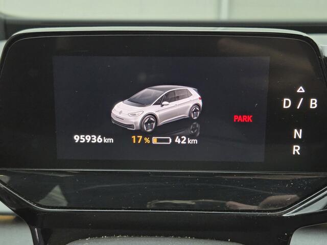 Volkswagen ID.3 First Plus 58 kWh | Camera | Navi | Stoelverwarming |*