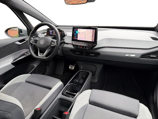 Volkswagen ID.3 First Max 204 PK 58 kWh ? Pano ? Massage ? Trekhaak
