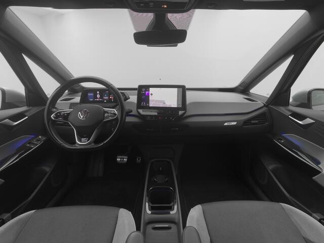 Volkswagen ID.3 First Plus 58 kWh | CAMERA | ADAPTIVE | STOEL- EN STUURVERW.