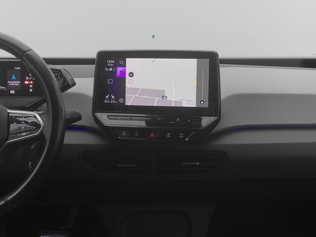 Volkswagen ID.3 First Plus 58 kWh | CAMERA | ADAPTIVE | STOEL- EN STUURVERW.