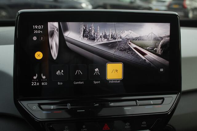 Volkswagen ID.3 Pro Edition Advantage 58 kWh / Warmtepomp / Camera / Keyless / Matrix LED / Interieurvoorverwarming / Keyless / 19'' / DAB / Navigatie / Stoel+Stuurverwarming / ACC