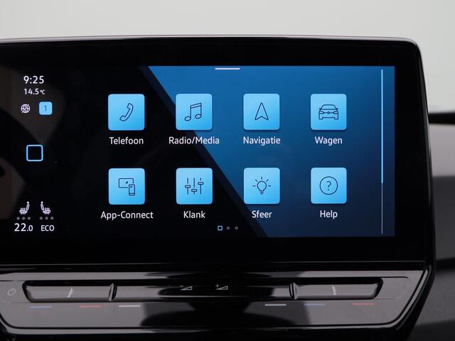 Volkswagen ID.3 First 58 kWh 204 Pk | Adaptive Cruise | Zwarte Hemel | Stoelverwarming | Climate Control | LED | Sensoren | 18 Inch