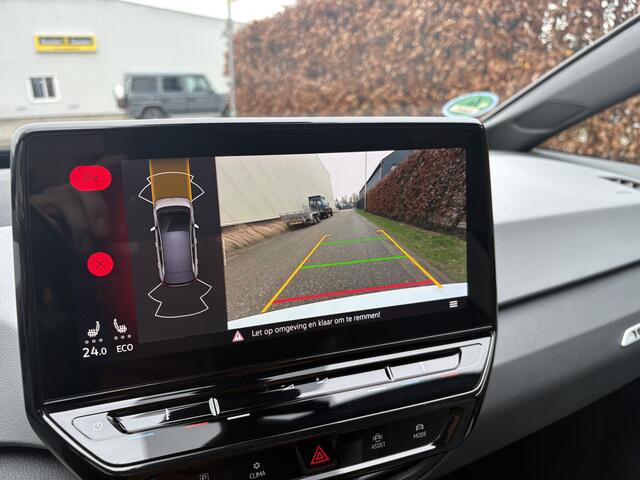 Volkswagen ID.3 First Plus 58 kWh / AUTOMAAT / NAVI / INCL BTW