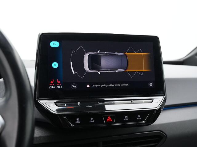 Volkswagen ID.3 First 58 kWh 204 pk | Stuur-/stoelverwarming | Navigatie | Adaptive Cruise | Parkeersensoren voor/achter