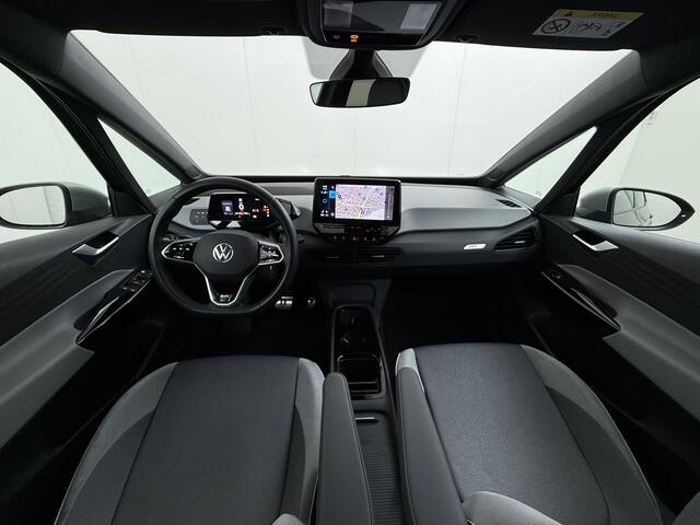 Volkswagen ID.3 First Plus 58kWh Navi-Pro Adap.Cruise Camera Matrix led 19" Ecc Apple Carplay Android Auto SOH 92% Stoel+Stuurverwarming Lmv Privacy Glas Keyless Rijstrooksensor Origineel Nederlandse Auto ¤ 44.000 nieuw!