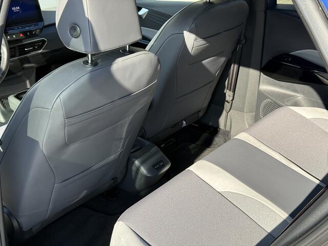Volkswagen ID.3 Pro Performance 58 kWh | HUD | elk. stoelen | 360° camera