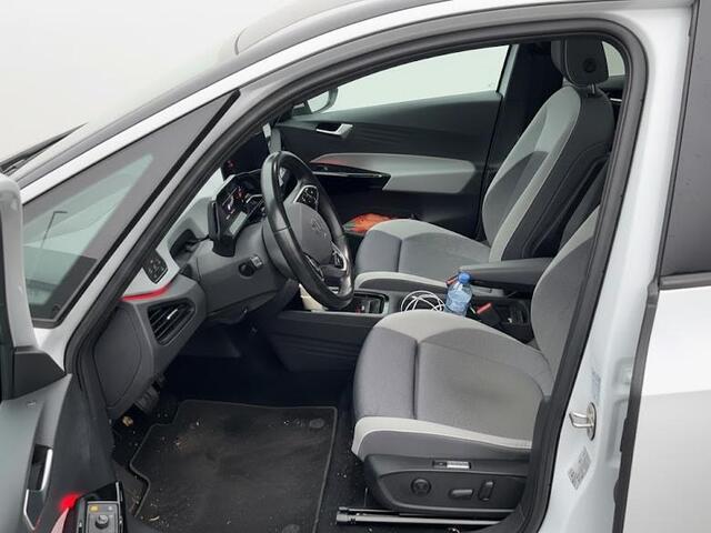 Volkswagen ID.3 First Max 58 kWh 92% SOH | Head Up display | Massagestoel | Panoramadak | Navigatie | Clima