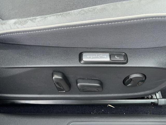 Volkswagen ID.3 First Max 58 kWh 92% SOH | Head Up display | Massagestoel | Panoramadak | Navigatie | Clima