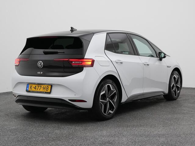 Volkswagen ID.3 First Plus 58 kWh | CAMERA | ADAPTIVE | STOEL- EN STUURVERW. | TREKHAAK