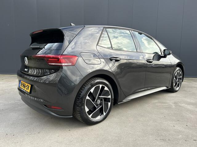 Volkswagen ID.3 Pure 45 kWh 1e EIGENAAR ADAPT CRUISE SFEER VERLICHTING LED NAVI ECC