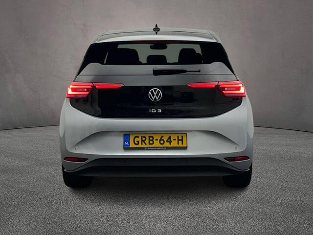 Volkswagen ID.3 Pro 204pk Automaat Adaptive cruise control, Navigatie, Achteruitrijcamera, LED matrix koplampen, Stoelverwarming, Stuurwiel verwarmd