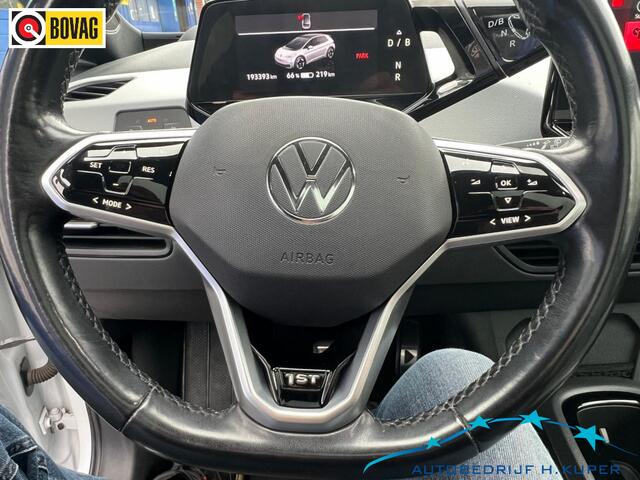Volkswagen ID.3 First Max 58 kWh | Adap. Cruise | Trekhaak | Camera | Carplay/An