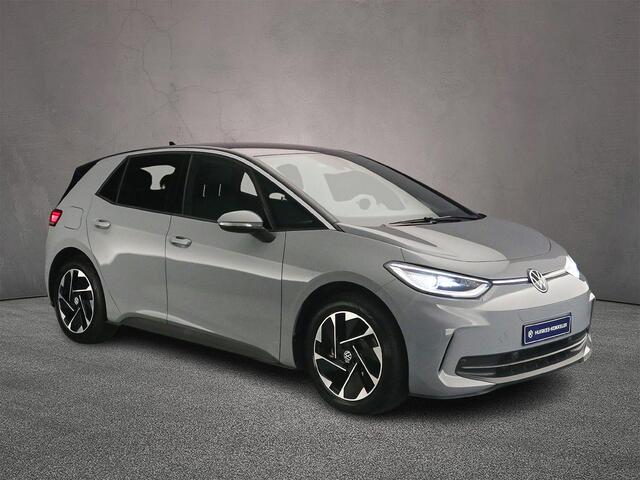 Volkswagen ID.3 Pro Business 204pk Automaat Adaptive cruise control, Achteruitrijcamera, LED matrix koplampen, Navigatie, Parkeersensoren, Stuurwiel verwarmd, App connect