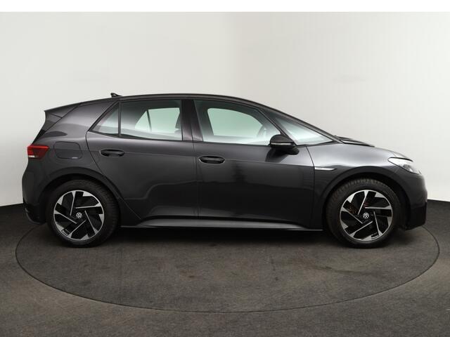 Volkswagen ID.3 Pro 58 kWh | Adaptive o CarPlay o Stoelverwarming o LED