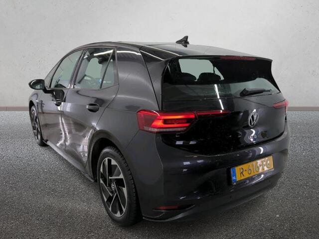 Volkswagen ID.3 Pro 58 kWh SOH 91% Airco ECC Navi Carplay Adaptive Cruise Control 18" LM Velgen East Derry Full LED PDC