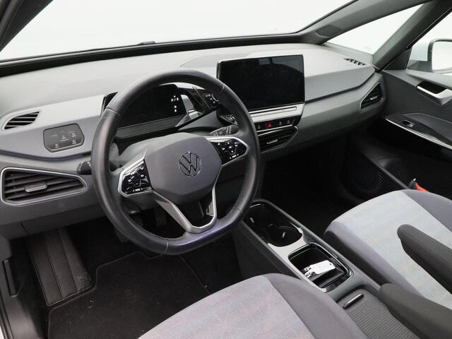 Volkswagen ID.3 Pro 58 kWh 204 Pk | Stoelverwarming | Adaptive cruise | Parkeer Sensoren | CarPlay | Navigatie | Climatronic | 18 Inch | 61.310 Km !!