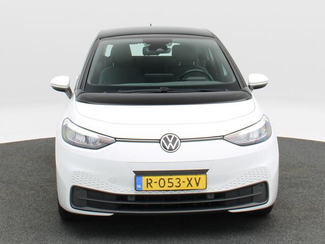 Volkswagen ID.3 Pro 58 kWh 204 Pk | Stoelverwarming | Adaptive cruise | Parkeer Sensoren | CarPlay | Navigatie | Climatronic | 18 Inch | 61.310 Km !!