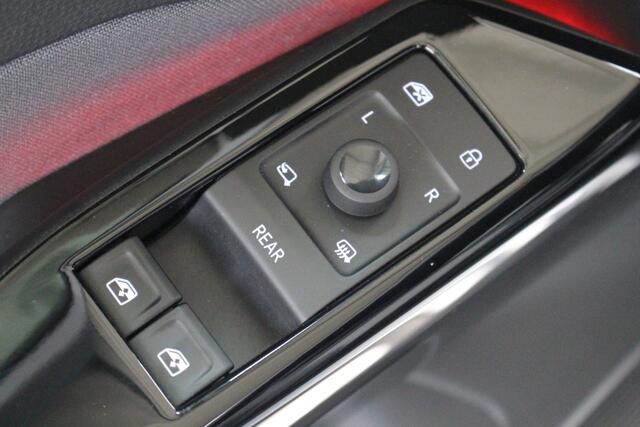 Volkswagen ID.3 Life 58 kWh Navigatie | Parkeersensoren | Stoelverwarming | Cruise Control