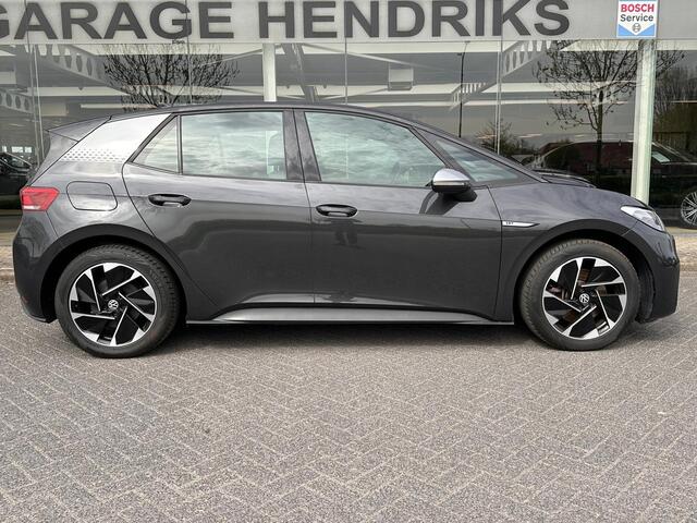 Volkswagen ID.3 First 58 kWh | SOH: 90,4% | Adaptive CC | All Season | Navi | Climate |