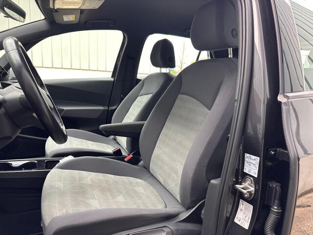 Volkswagen ID.3 First 58 kWh | SOH: 90,4% | Adaptive CC | All Season | Navi | Climate |