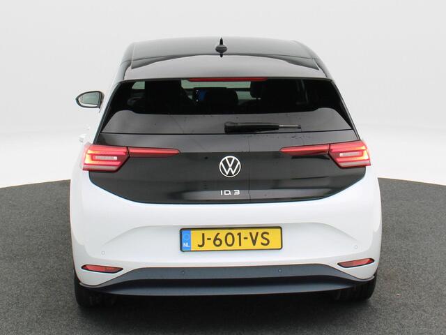 Volkswagen ID.3 First Plus 58 kWh 204 Pk Automaat | Full LED | Camera | Stoelverwarming | CarPlay | Climatronic | Navigatie | 19 Inch | 118.477 Km !!