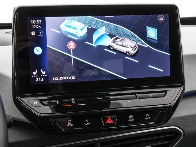 Volkswagen ID.3 Pro Edition 58 kWh 204pk · Camera · Keyless · Stuur-& Stoelverwarming · Apple/Android Car Play · Sfeerverlichting · ACC · Gratis onderhoud & APK t/m 01-05-2030