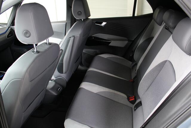 Volkswagen ID.3 Business 58 kWh 150kW / 204PK Navigatie | Keyless | Camera | Cruise Control | 90% SoH