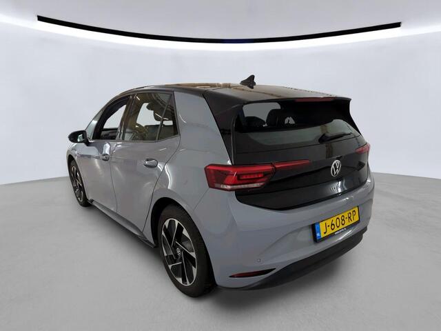 Volkswagen ID.3 First 58 kWh | Navi | Stoel/Stuurverw. | App-Connect | 18"