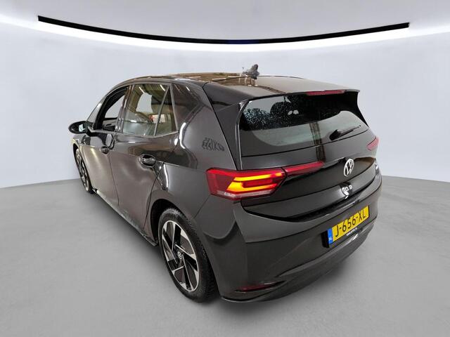 Volkswagen ID.3 First 58 kWh | LED | Stoel/Stuurverw. | Android/Carplay | 18"