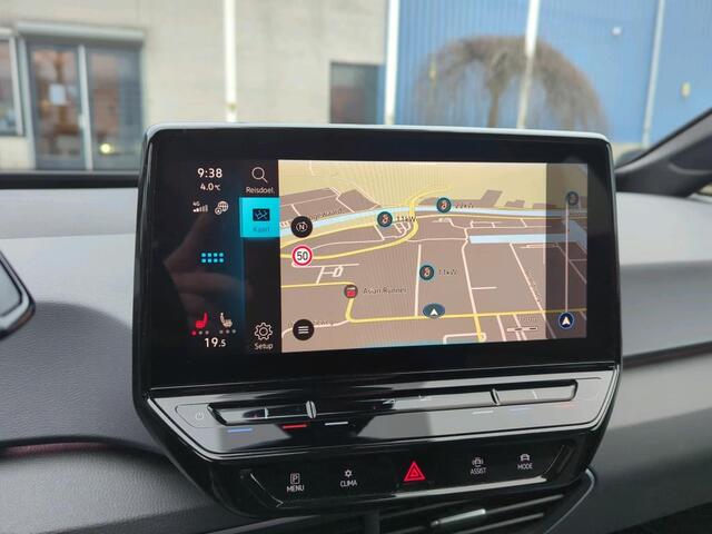 Volkswagen ID.3 Pro 58 kWh / 93% SOH/ AUTOMAAT/ STOELVERWARMING/ NAVI/ PARK. SENSOREN + CAMERA/ CRUISE