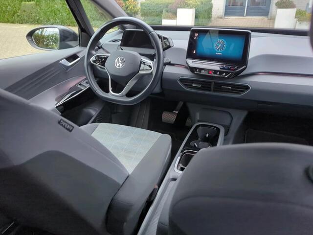 Volkswagen ID.3 Pro 58 kWh / 93% SOH/ AUTOMAAT/ STOELVERWARMING/ NAVI/ PARK. SENSOREN + CAMERA/ CRUISE
