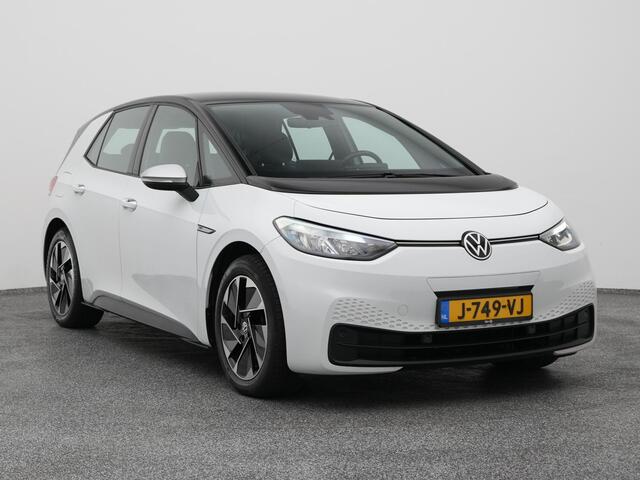 Volkswagen ID.3 First 58 kWh | ADAPTIVE | STOEL- EN STUURVERW.