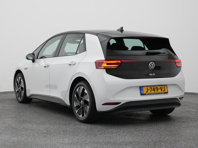 Volkswagen ID.3 First 58 kWh | ADAPTIVE | STOEL- EN STUURVERW.
