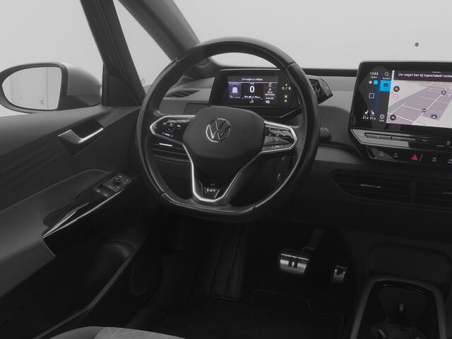 Volkswagen ID.3 First 58 kWh | ADAPTIVE | STOEL- EN STUURVERW.