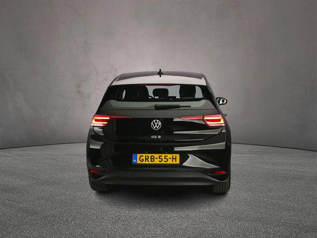 Volkswagen ID.3 Pure Oranje Edition 170pk Automaat Adaptive cruise control, LED koplampen, Navigatie, Parkeersensoren, Stuurwiel verwarmd, App connect, Stoelverwarming