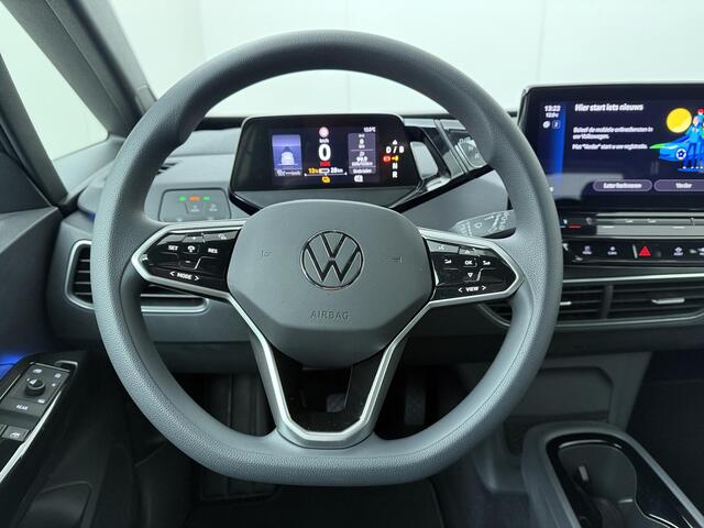 Volkswagen ID.3 Pure 45 kWh | 150 PK | SoH 89%| Adaptive cruise control | Climate control | Navigatiesysteem |