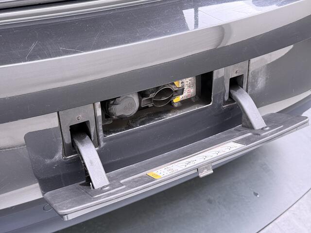 Volkswagen ID.3 First Plus 62kWh Trekhaak Navi-Pro Adap.Cruise Camera Matrix led 19" Ecc Apple Carplay Android Auto SOH 91% Stoel+Stuurverwarming Lmv Privacy Glas Keyless Rijstrooksensor Origineel Nederlandse Auto ¤ 44.000 nieuw!