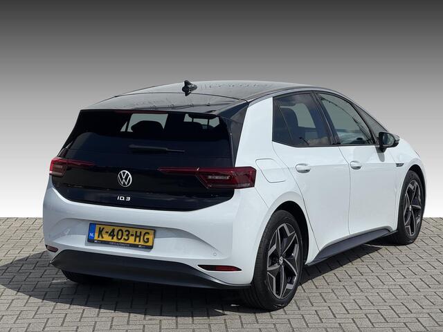 Volkswagen ID.3 First Plus 58 kWh NL-AUTO | LEDER | NAVI | SOH 93%