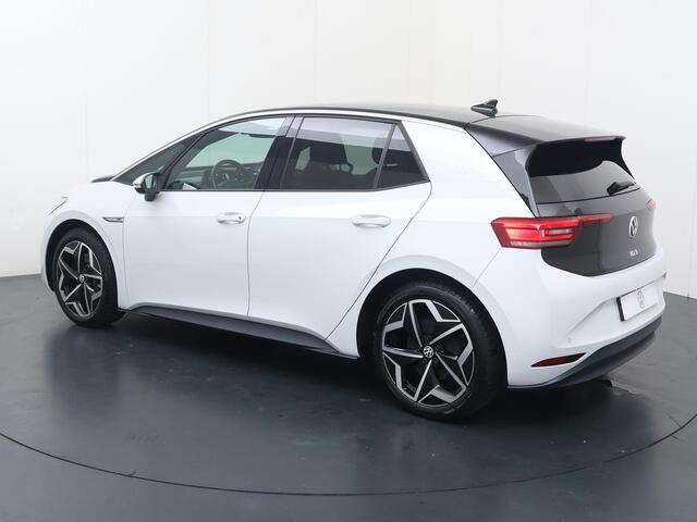 Volkswagen ID.3 First Plus 58 kWh | 204 PK | SoH 89% | Lane assist | Adaptive cruise control | Climate control | Apple Carplay/Android Auto |