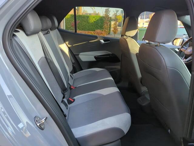 Volkswagen ID.3 First Plus 58 kWh 204pk Navigatie Camera