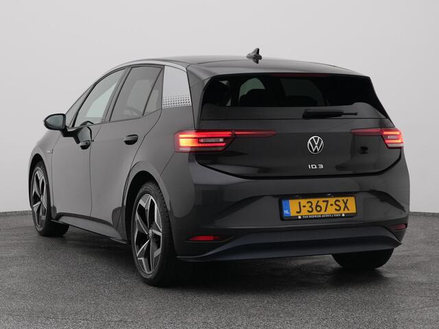 Volkswagen ID.3 First Plus 58 kWh | CAMERA | ADAPTIVE | STOEL- EN STUURVERW. | TREKHAAK