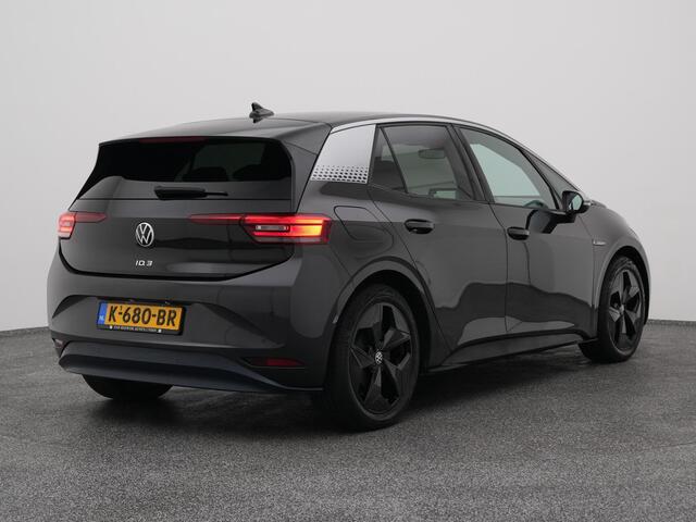 Volkswagen ID.3 First Plus 58 kWh | CAMERA | ADAPTIVE | STOEL- EN STUURVERW.