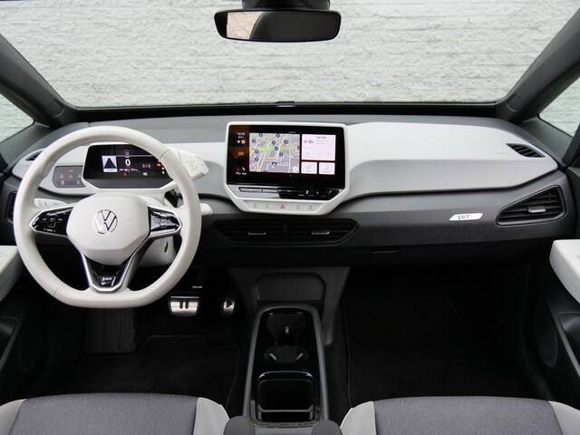 Volkswagen ID.3 58kWH 1ST PLUS/ TREKHAAK/ CAMERA/ KEYLESS/ ALL-SEASON/ SOH 91%
