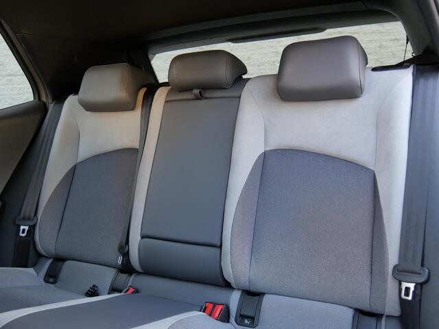 Volkswagen ID.3 58kWH 1ST PLUS/ TREKHAAK/ CAMERA/ KEYLESS/ ALL-SEASON/ SOH 91%