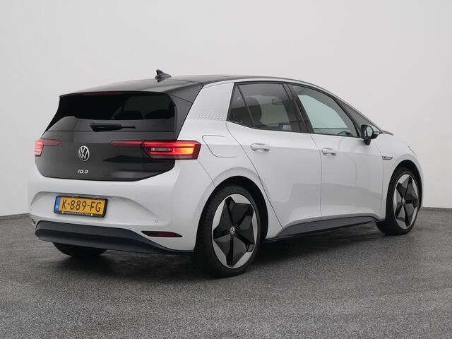 Volkswagen ID.3 First Max 58 kWh | PANO | CAMERA | HUD | ADAPTIVE | STOEL- EN STUURVERW.