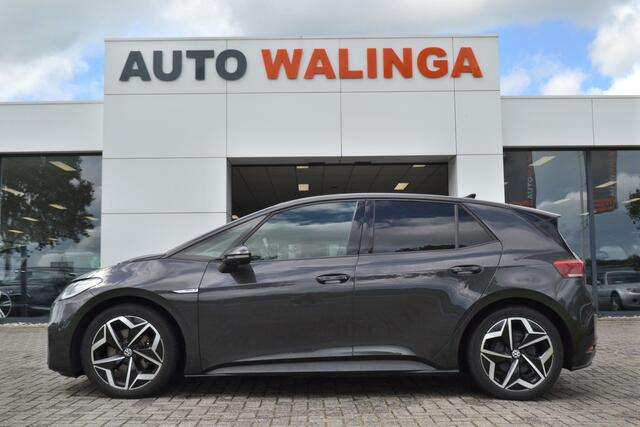 Volkswagen ID.3 Pro S 77 kWh Leer | Stoelverw. | Achteruitrijcamera | Dodehoek detectie | file assistent | keyless entry | Rondomzicht camera Matrix Koplampen