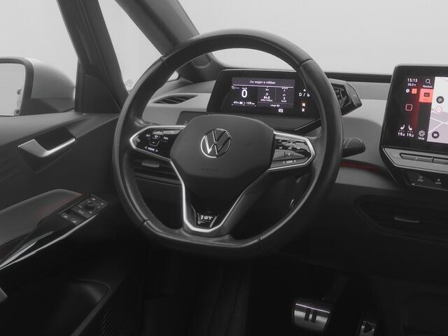 Volkswagen ID.3 First Plus 58 kWh | CAMERA | ADAPTIVE | STOEL- EN STUURVERW.