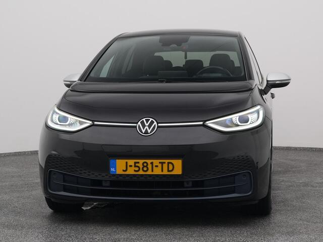 Volkswagen ID.3 First Plus 58 kWh | CAMERA | ADAPTIVE | STOEL- EN STUURVERW.