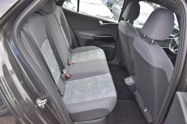 Volkswagen ID.3 Pro 58 kWh , CLIMATR , CR CONTR , NAVI , ST+STUUR VERW , PDC V+A , LED VERL ,